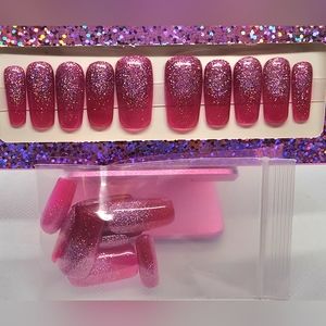 Raspberry with raspberry ombre glitter. Press On Nails